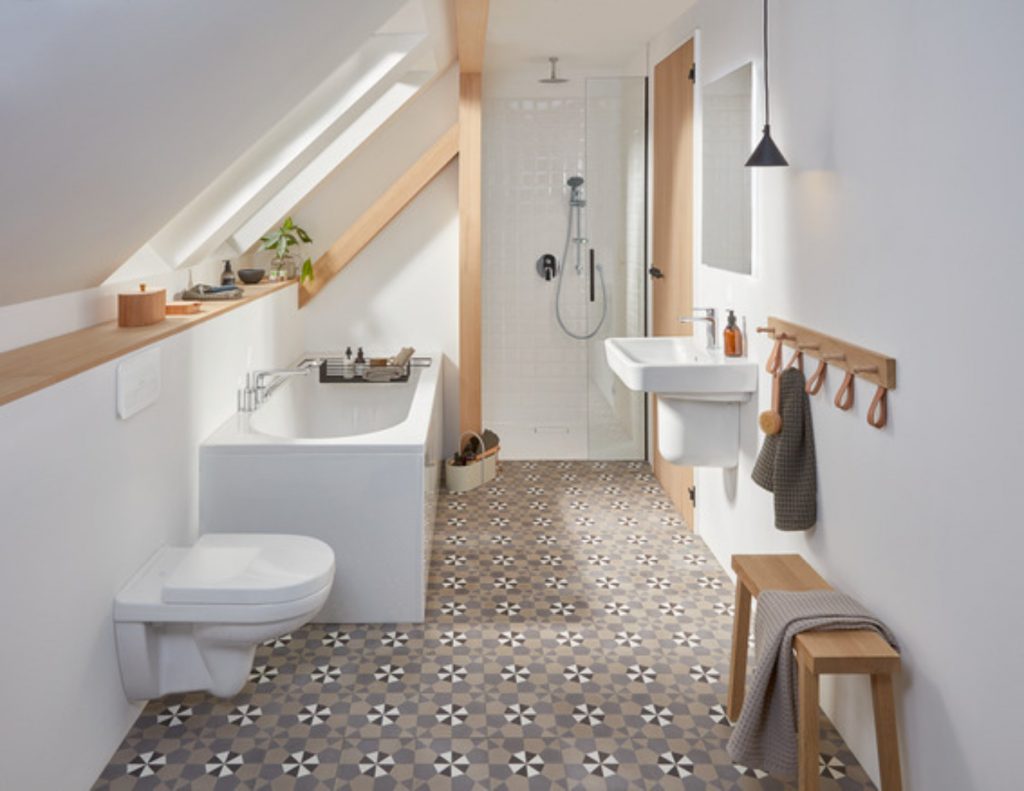 small bathrooms in Bath