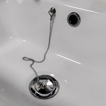 Plug And Chain 450X450 1 | Total Bathrooms, Bath