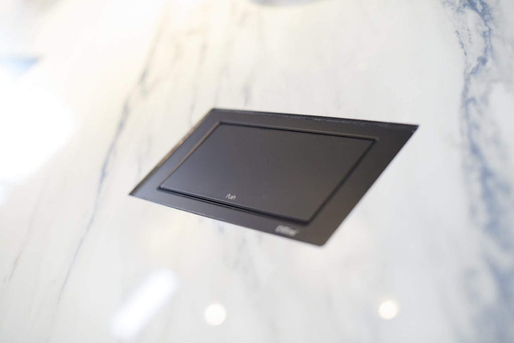 Inman Road 106 | CasaNora, Putney