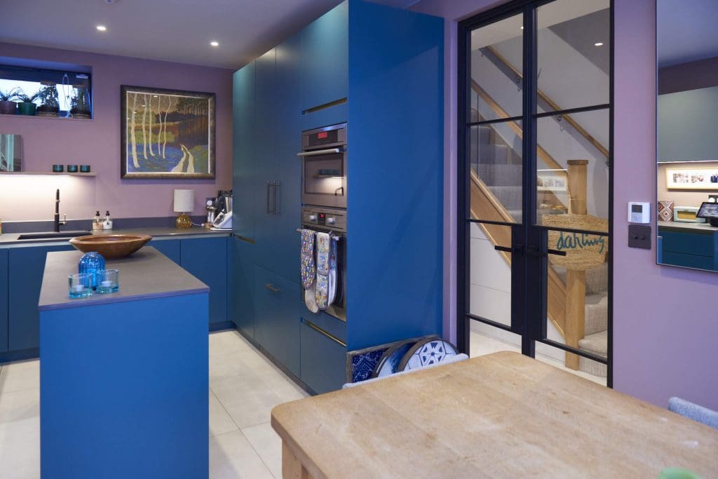 Pipit Drive 009 | CasaNora, Putney