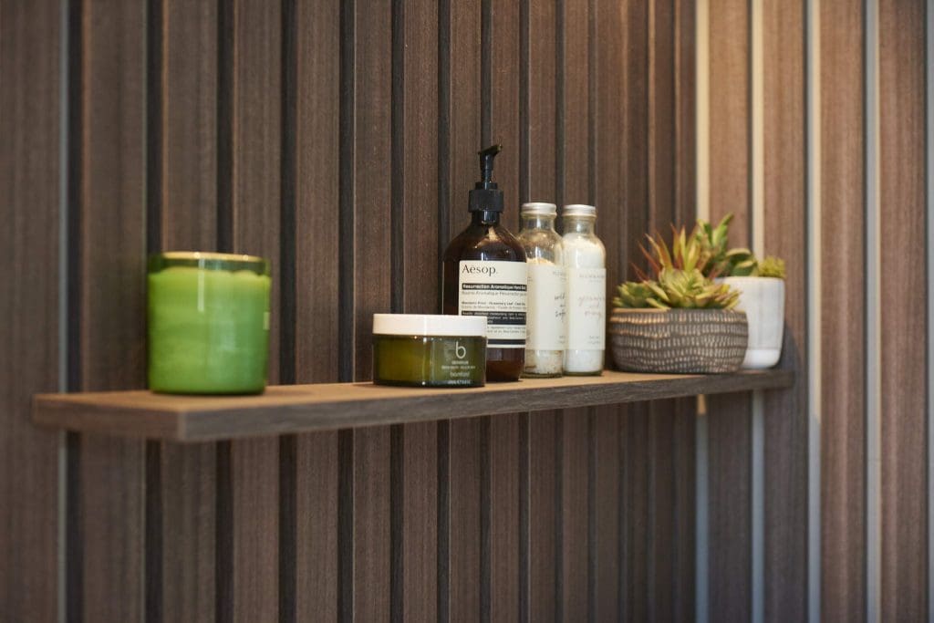 Pipit Drive 096 | CasaNora, Putney