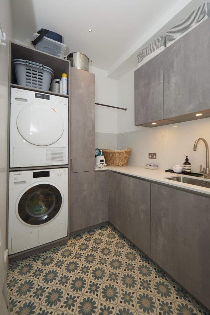 Burns Road Sw11 71 | CasaNora, Putney