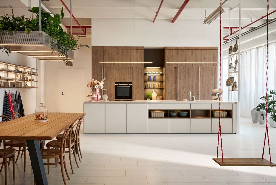 Schuller1 | Lead Wolf, Gotham