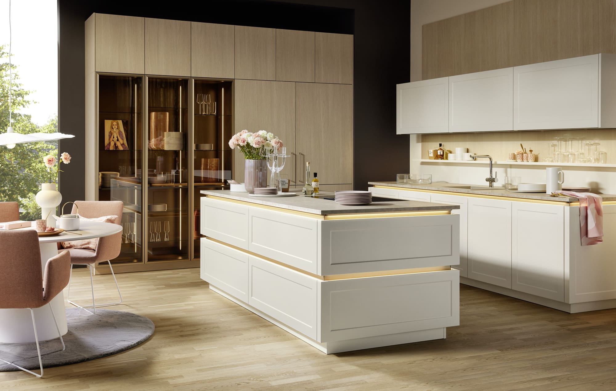 NK33782 RAVENNA LACK Magnolia Softmatt LEAF Sandesche (1)