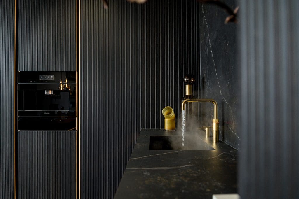 NOTLE – STRATFORD UPON AVON