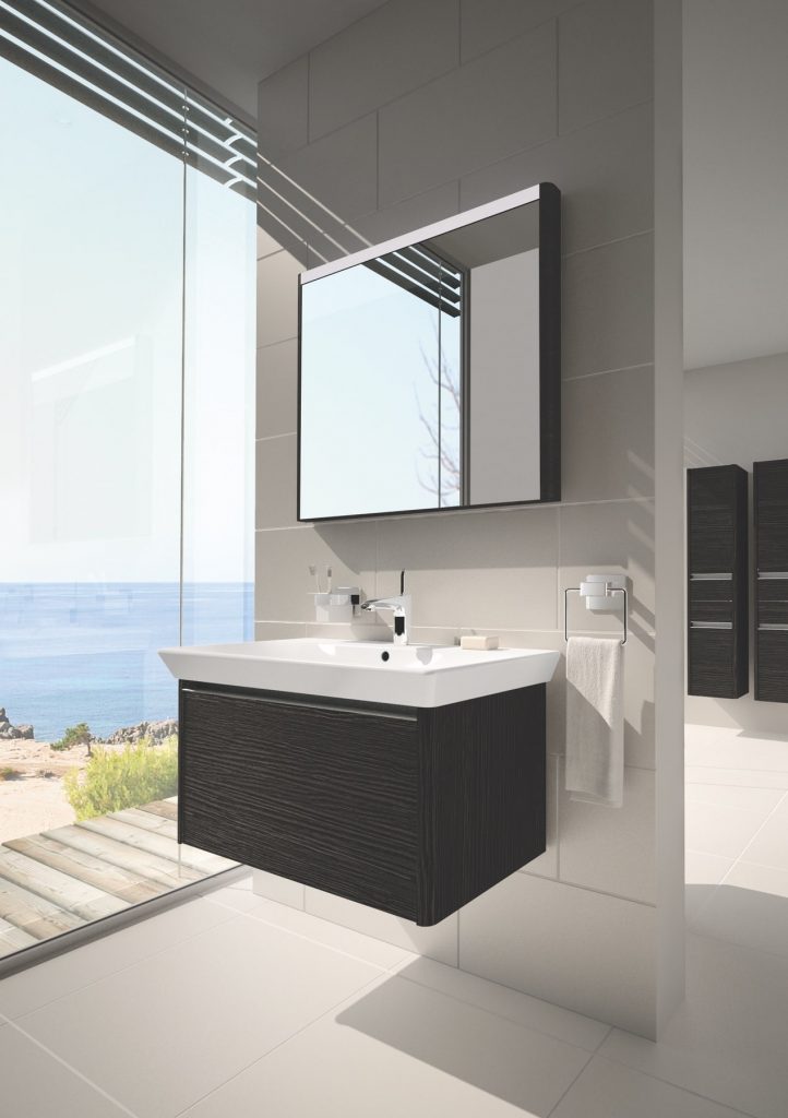 5005 03 02 01 | Plumb Point, Plymouth