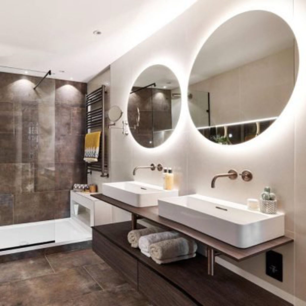 Theme 400X400 1 | Plumb Point, Plymouth