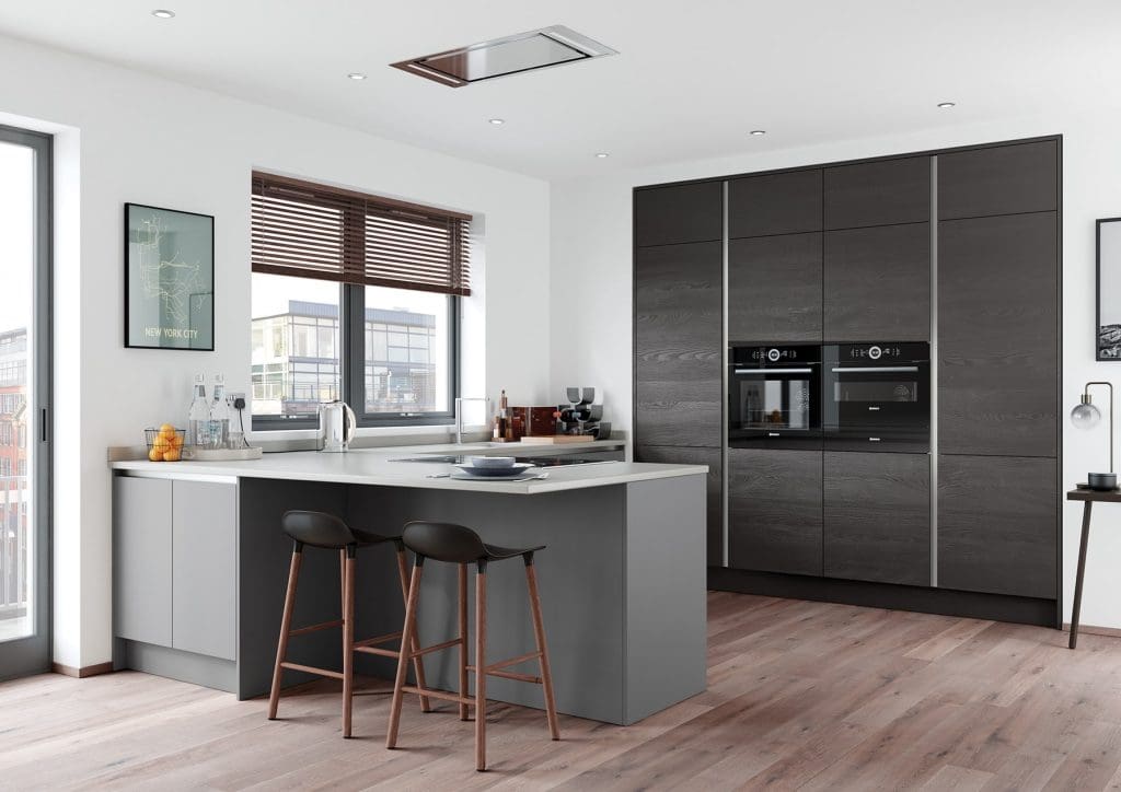 Zola Soft Matte Dust Grey And Tavola Hacienda Black U Shaped Kitchen | Atelier Kuchen, Wimbledon